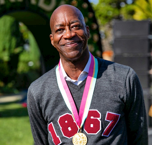 Dr. Edwin Moses